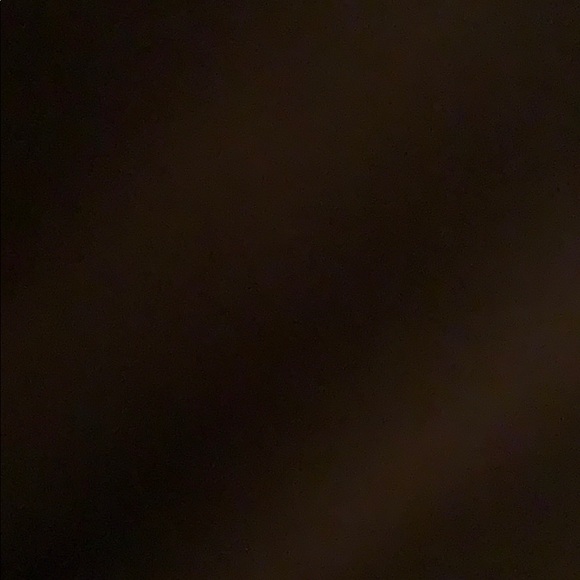 Meet your Posher, Ava - Picture 1 of 1